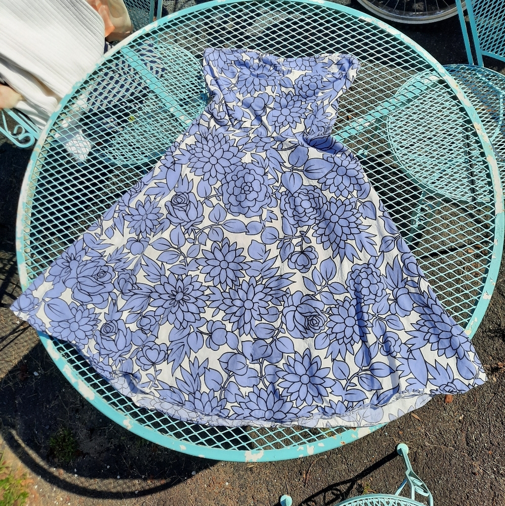 2000s Guess Strapless Floral Tea Dress